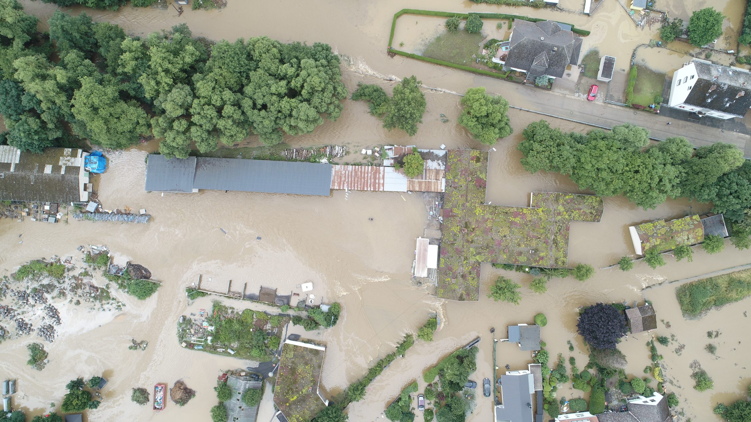 Luftbild vom Betriebshof der Stadt Mayen während des Hochwassers